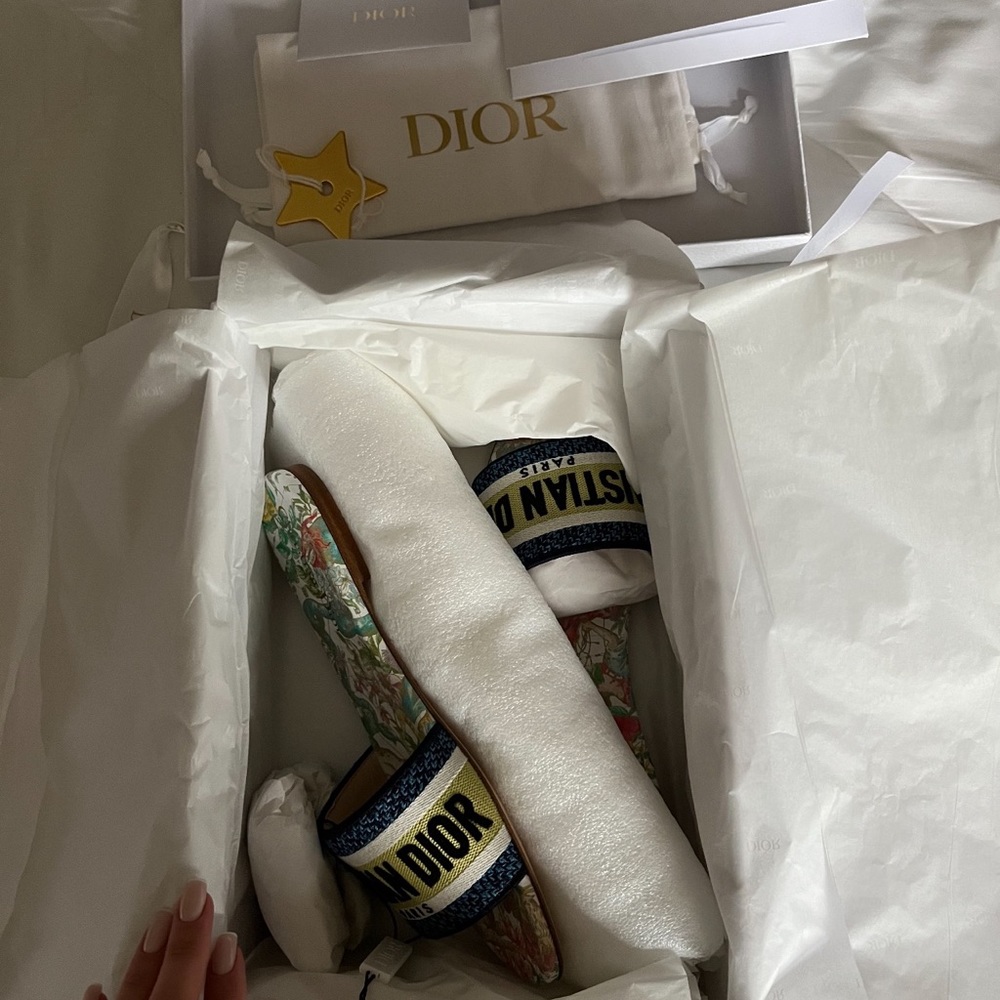 Brand new Dior sandals - Picture 2 of 6